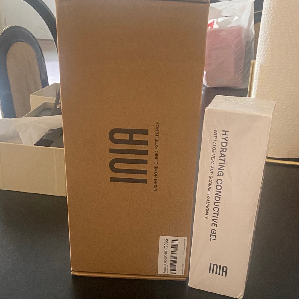 Hydrating Conductive Gel - White